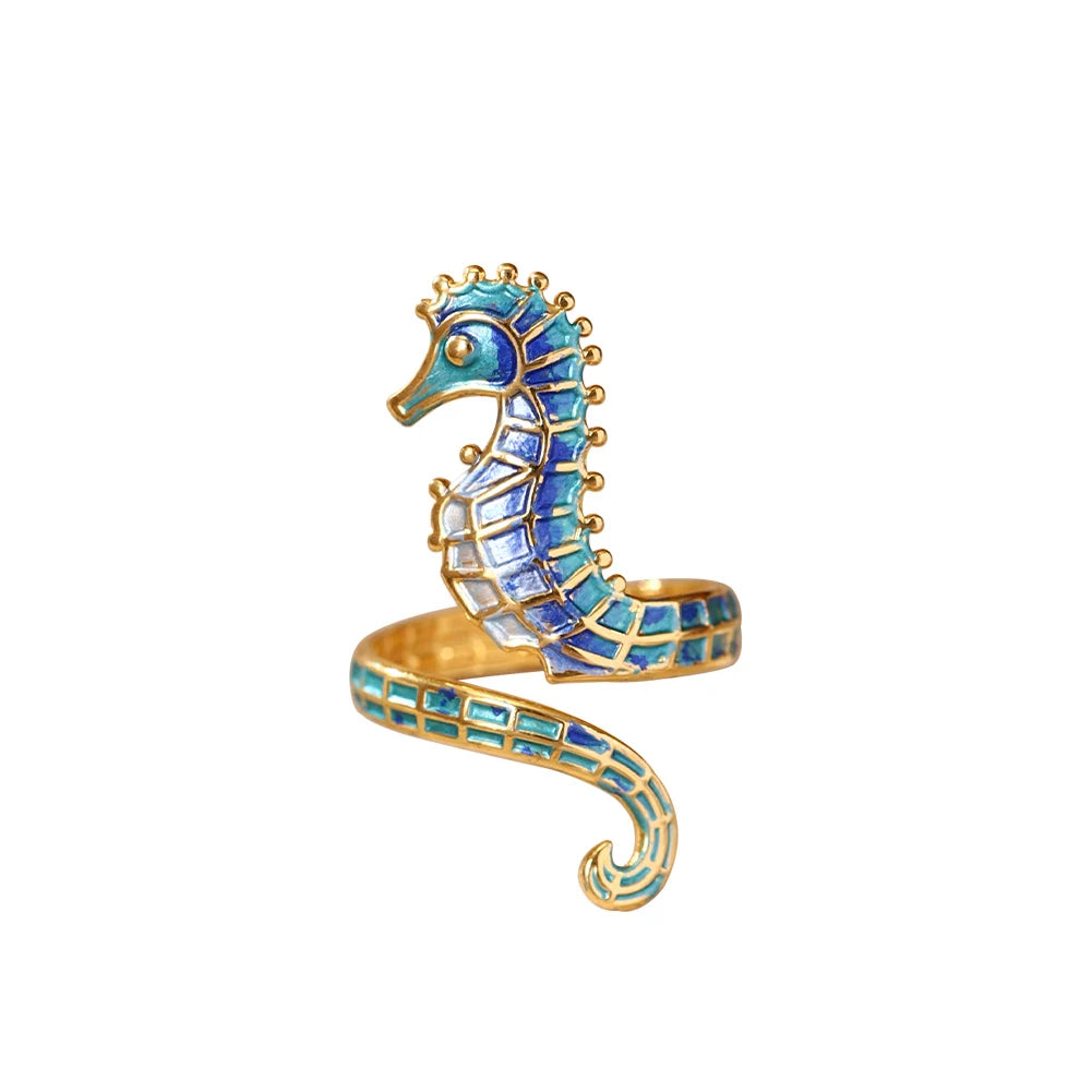Golden Current Seahorse Ring